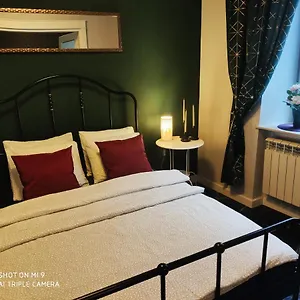 Nina , Warszawa Polska